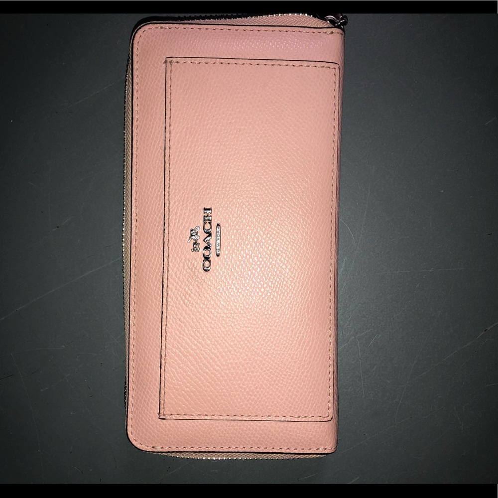Light pink coach wallet